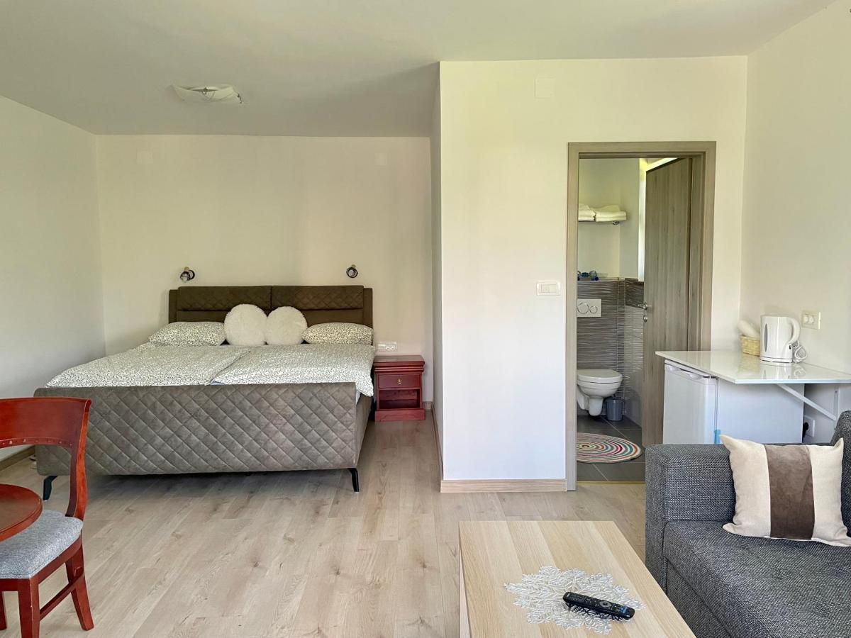 Ana Rooms Блед Екстер'єр фото