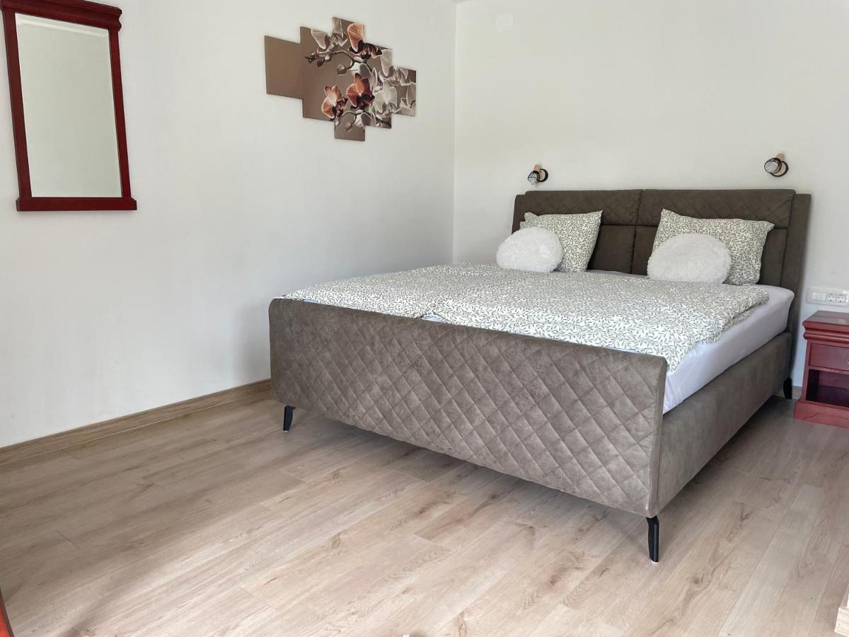 Ana Rooms Блед Екстер'єр фото